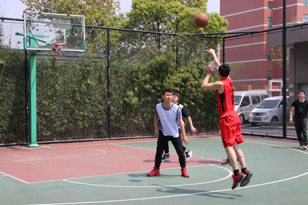 米科籃球賽火熱舉行